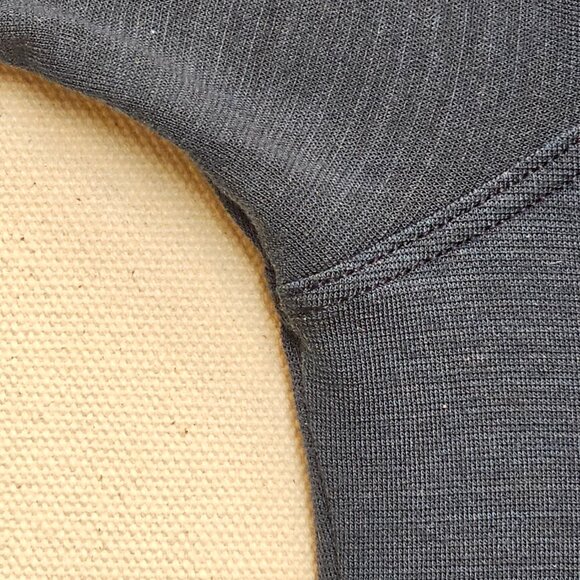 Lululemon Athletica Polo L - Picture 6 of 6